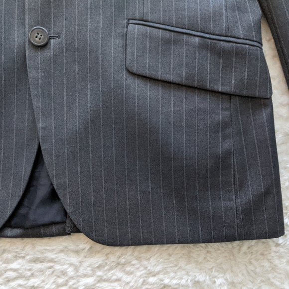 H&M Men's Grey Blazer - Picture 3 of 10